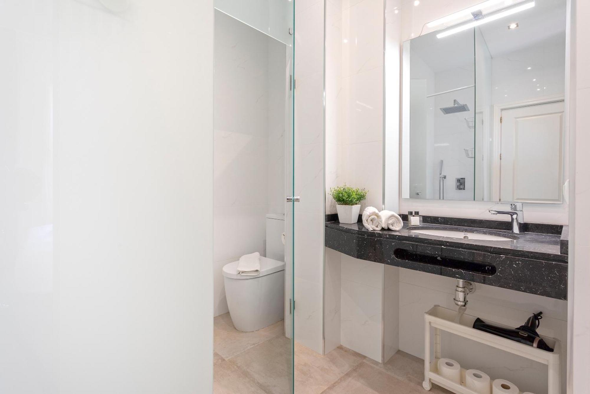 Apartamento Reformado En Malaga Centro By Rent Me Exterior foto